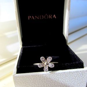 Pandora Flower Ring